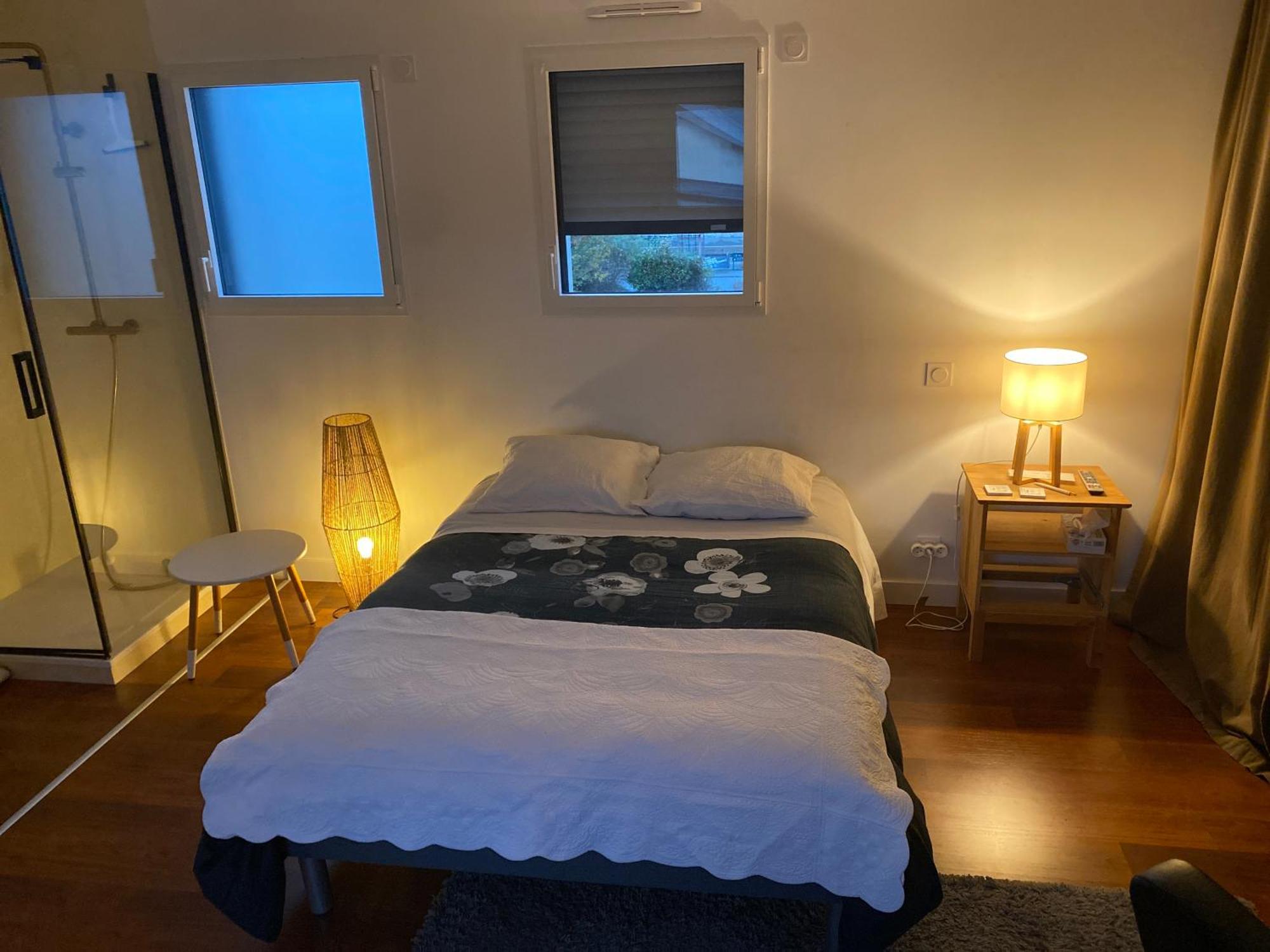 Chambre Prive A Deux Pas De La Gare Montauban-de-Bretagne Экстерьер фото